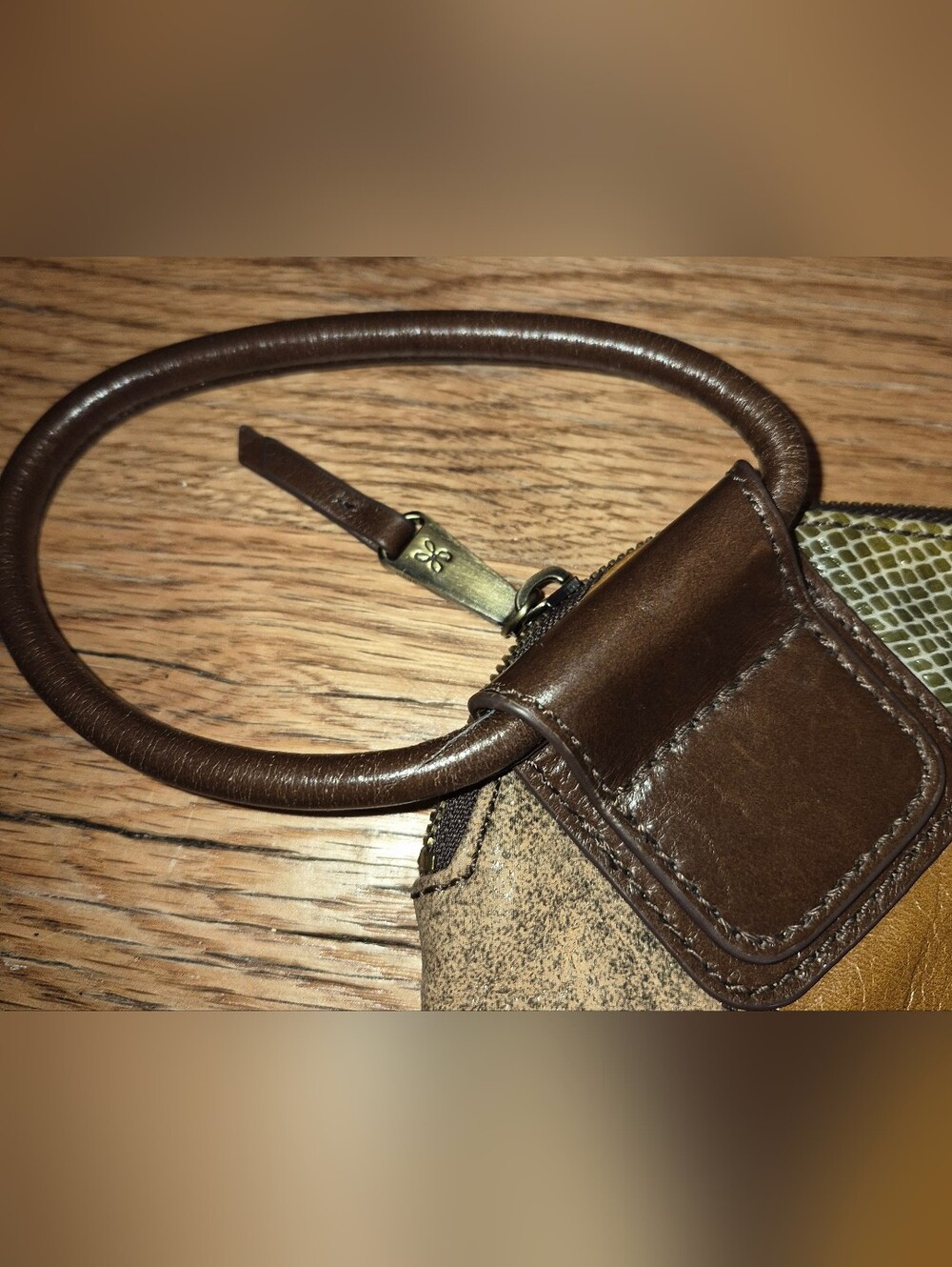 Hobo The Original Sable leather wristlet featuring a patchwork design in brown - Picture 3 of 12